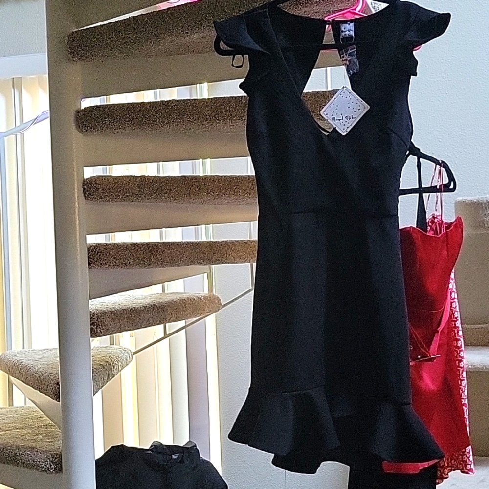 Black tie back party dress